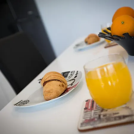 And Adriatic Blue דירה