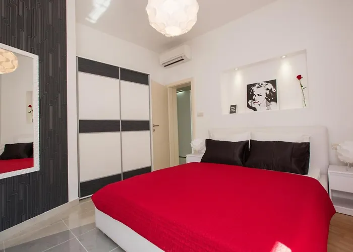 And Adriatic Blue Apartment *